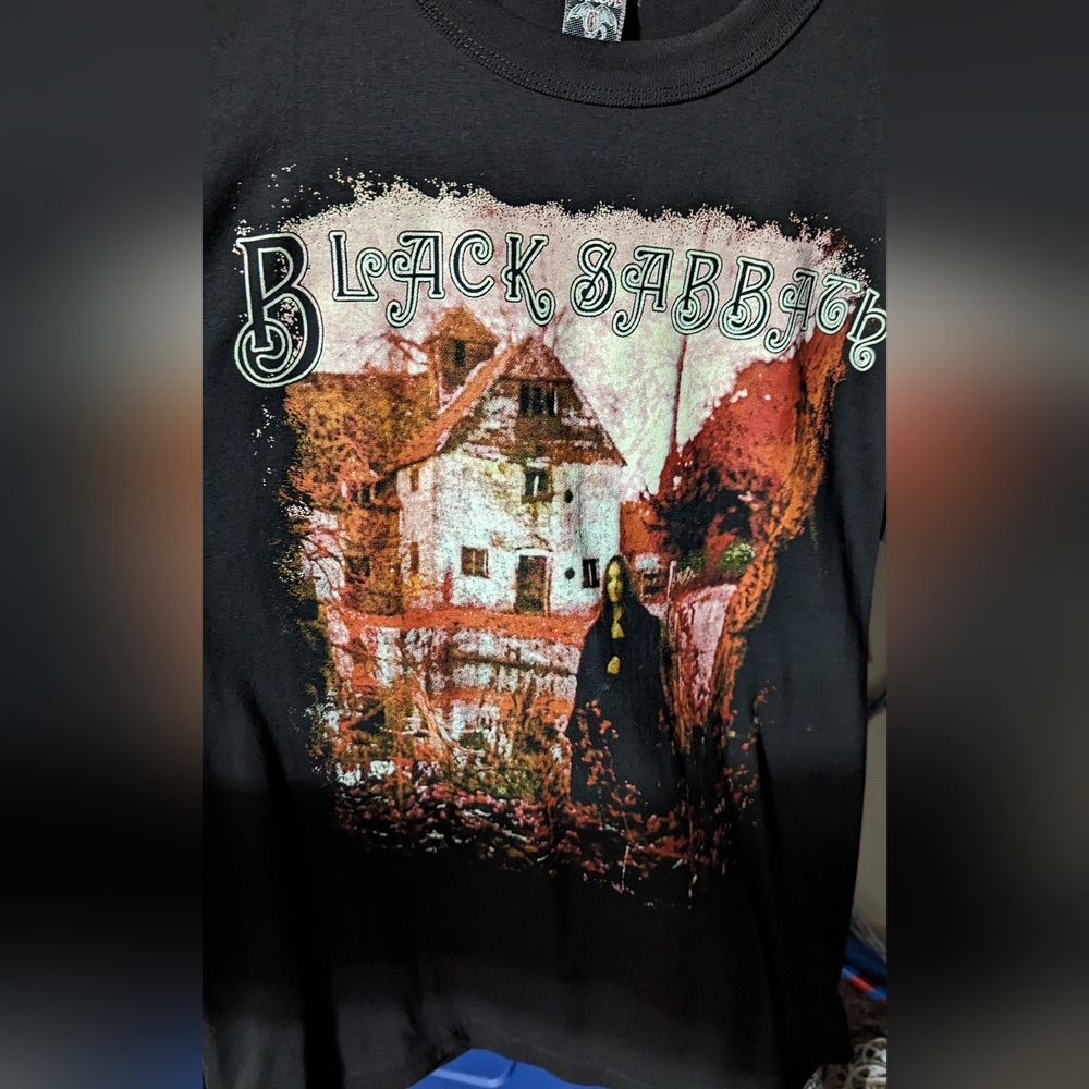 Black Sabbath t shirt